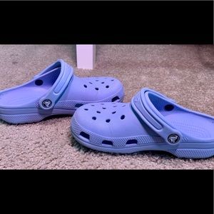 Baby blue Crocks - M 4 W 6